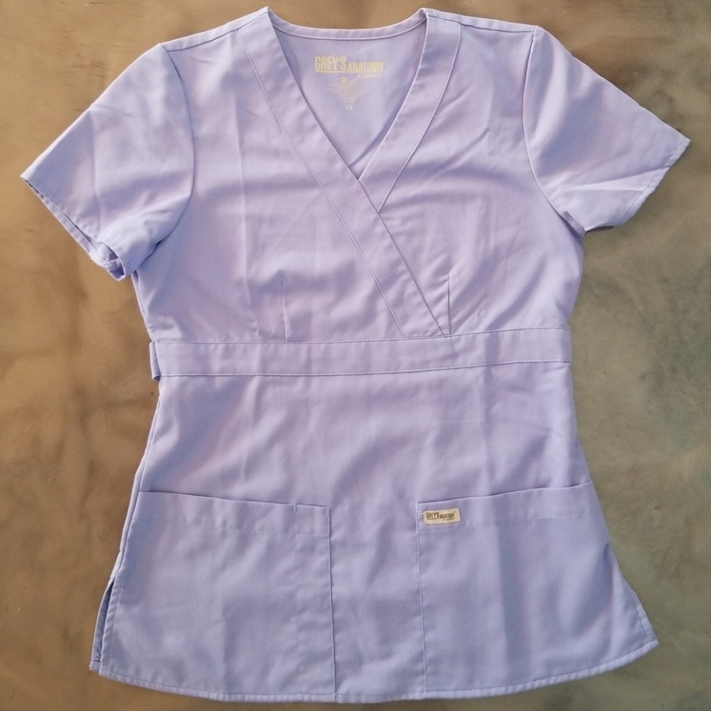 Scrub top